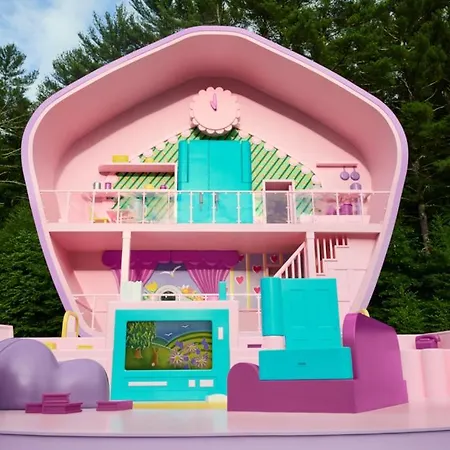 아파트 Sleepover At Polly Pockets Compact 바욘
