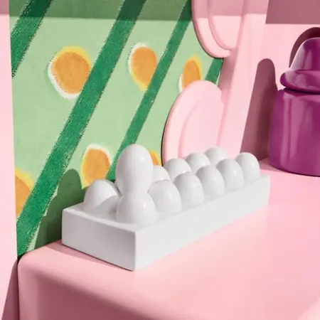 Sleepover At Polly Pockets Compact Apartment Bayonne