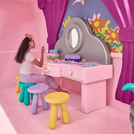 Apartment Sleepover At Polly Pockets Compact Bayonne