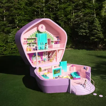 Sleepover At Polly Pockets Compact Bayonne