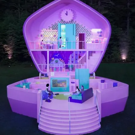 아파트 Sleepover At Polly Pockets Compact *